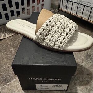 Marc Fisher Cream Woven Slide Sandals Size 6.5